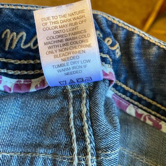 Preowned Maurices Blue Jeans - Picture 8 of 8